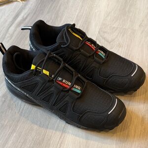 Men's Black Lightweight running shoe